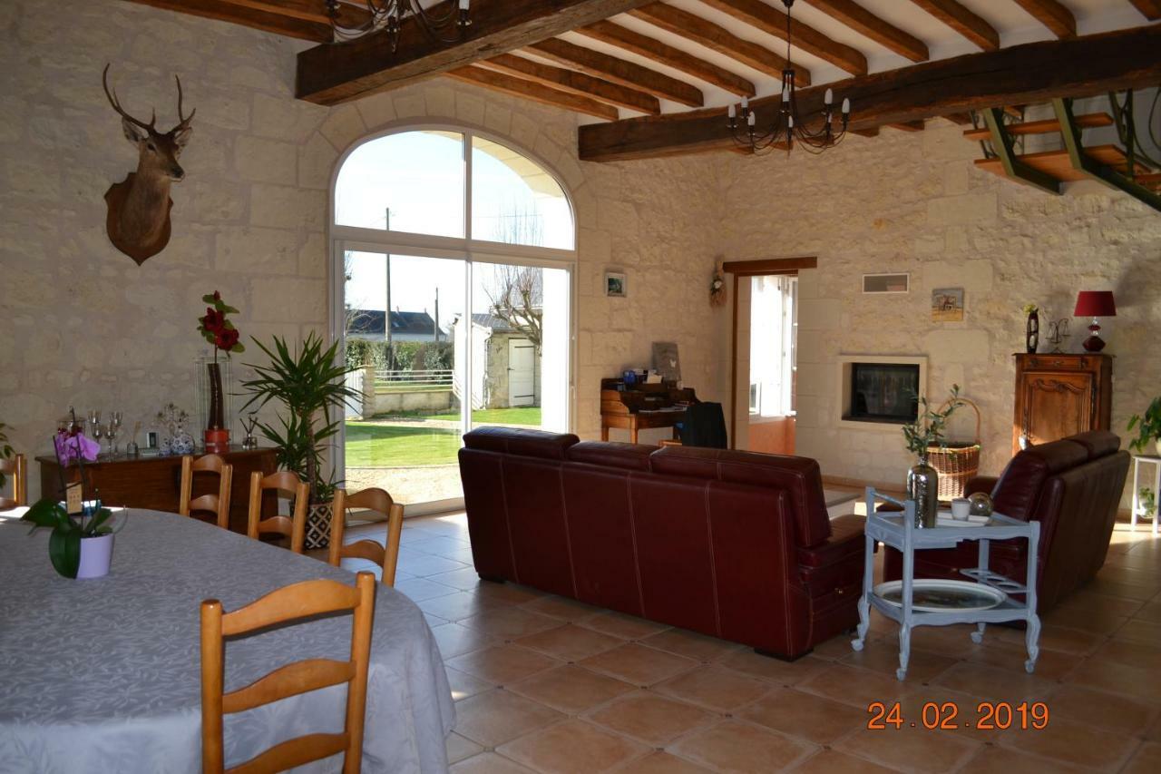 Les Chambres D Hotes Du Lavoir Restigné Εξωτερικό φωτογραφία